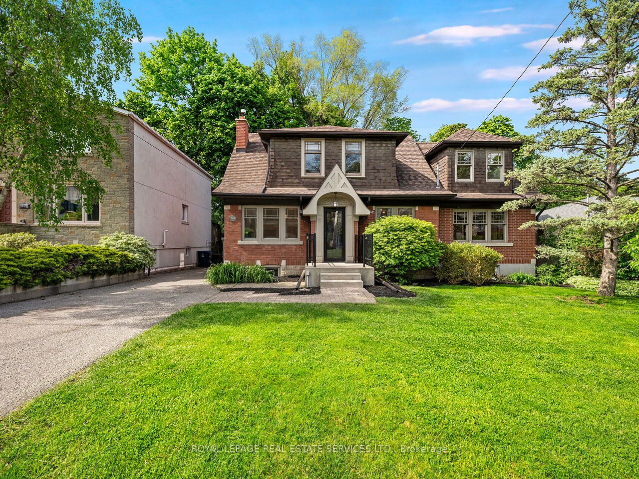 54 Oakfield Drive, Toronto, ON, M8Y 1N8