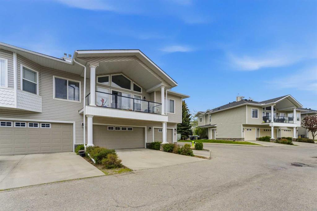12 Rocky Vista Terrace NW, Calgary, AB, T3G 5G5