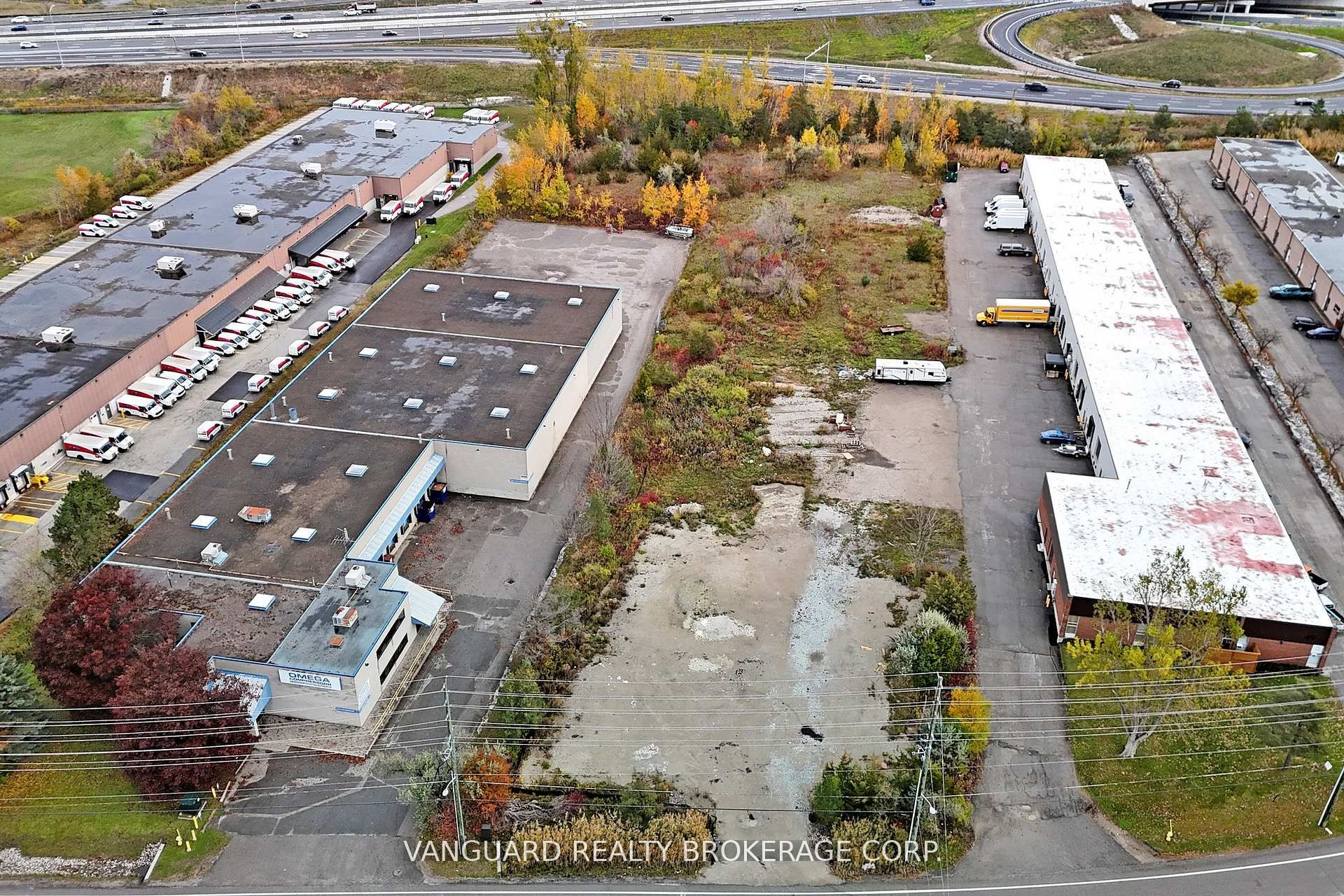 53 Morrow Road, Barrie, ON, L4N 3V7 photo 2