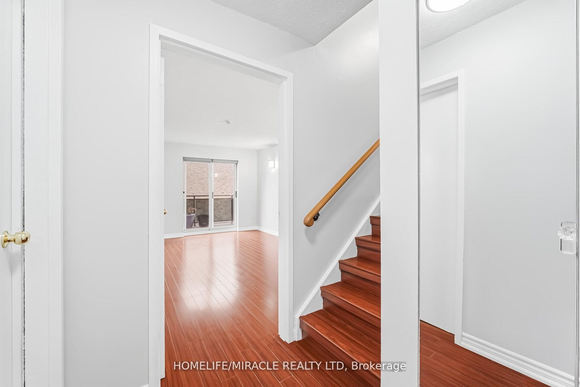 103-140 Ling Road, Toronto, ON, M1E 4V9 photo 3