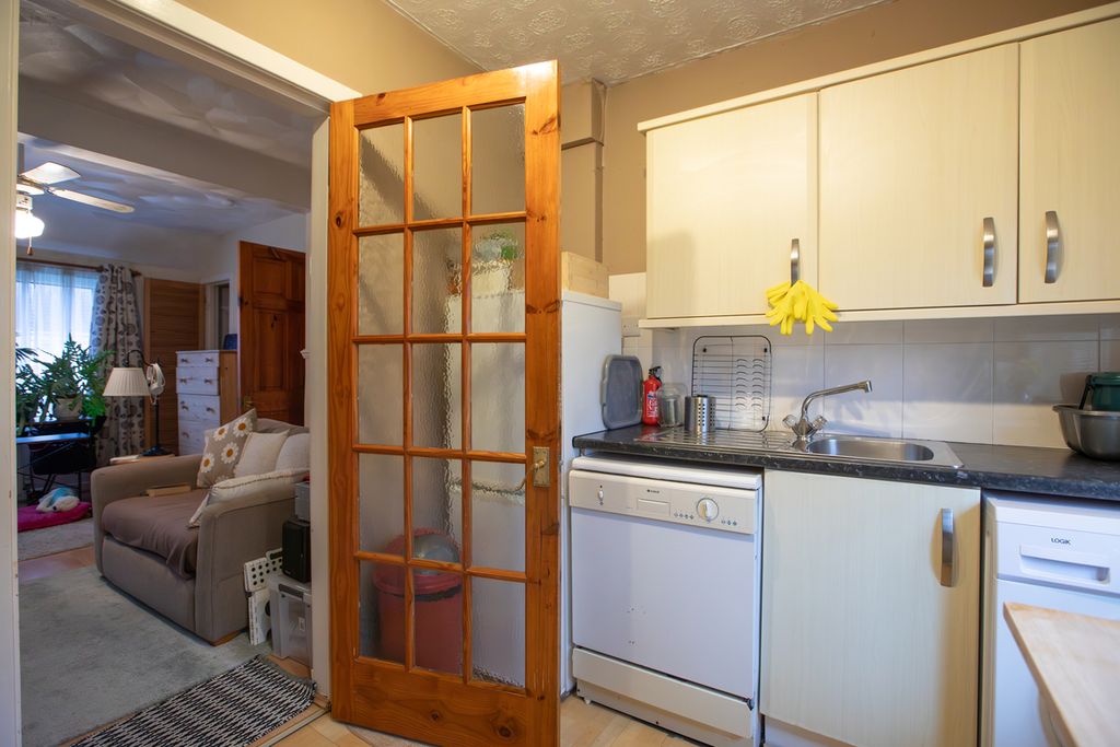 Additional image 12 of 1 bed flat for saleOrchard Street, Renfrew PA4