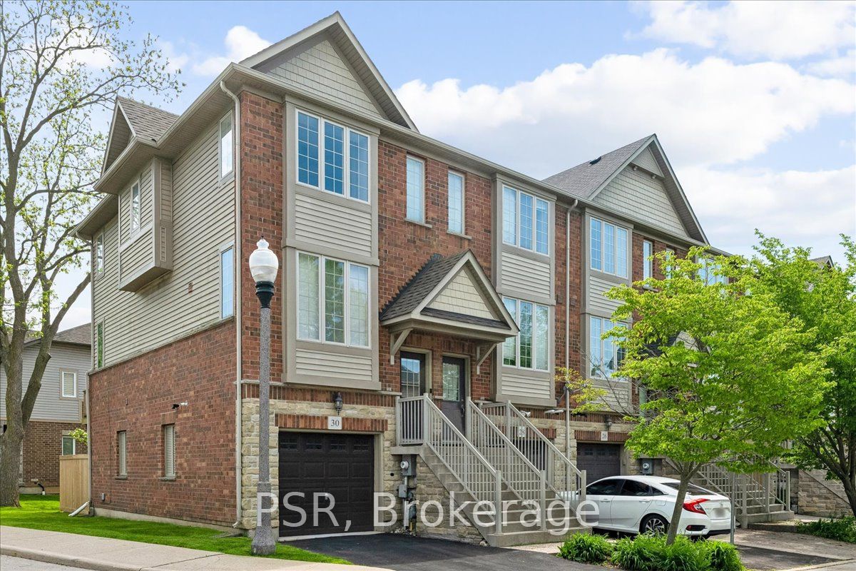 30 Chapman Lane, Hamilton, ON, L9G 0A5 photo 2