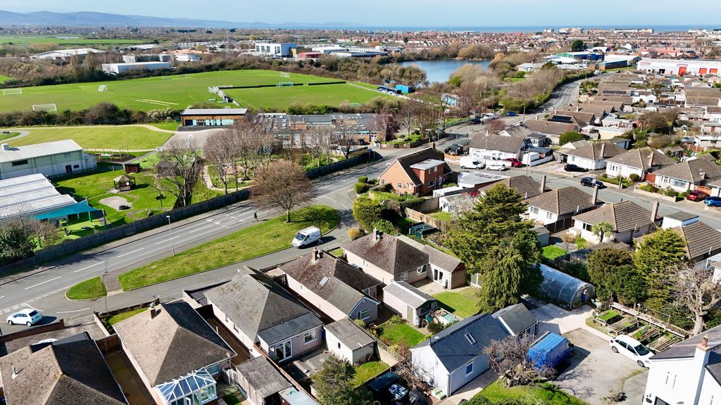 Additional image 2 of 3 bed bungalow for saleFfordd Derwen, Rhyl LL18