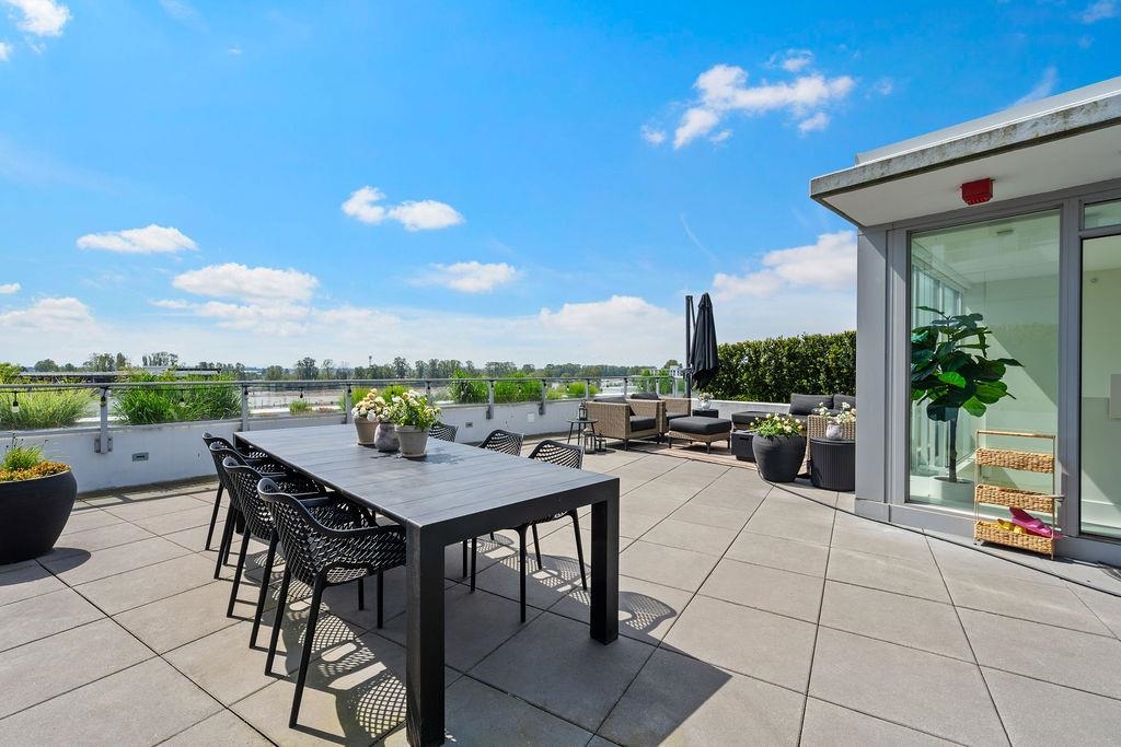 Additional image 2 of 607-3438 Sawmill Crescent, Vancouver, BC, V5S 0E3