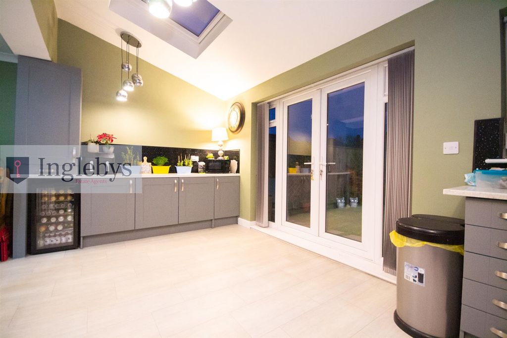 Additional image 11 of 4 bed property for saleStirling Road, Redcar TS10
