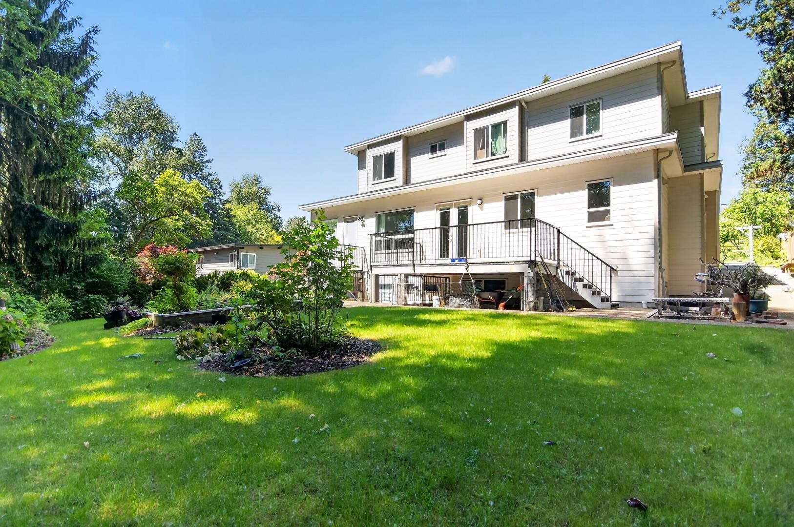 Main-7038 Fielding Court, Burnaby, BC, V5A 1Y5 photo 4