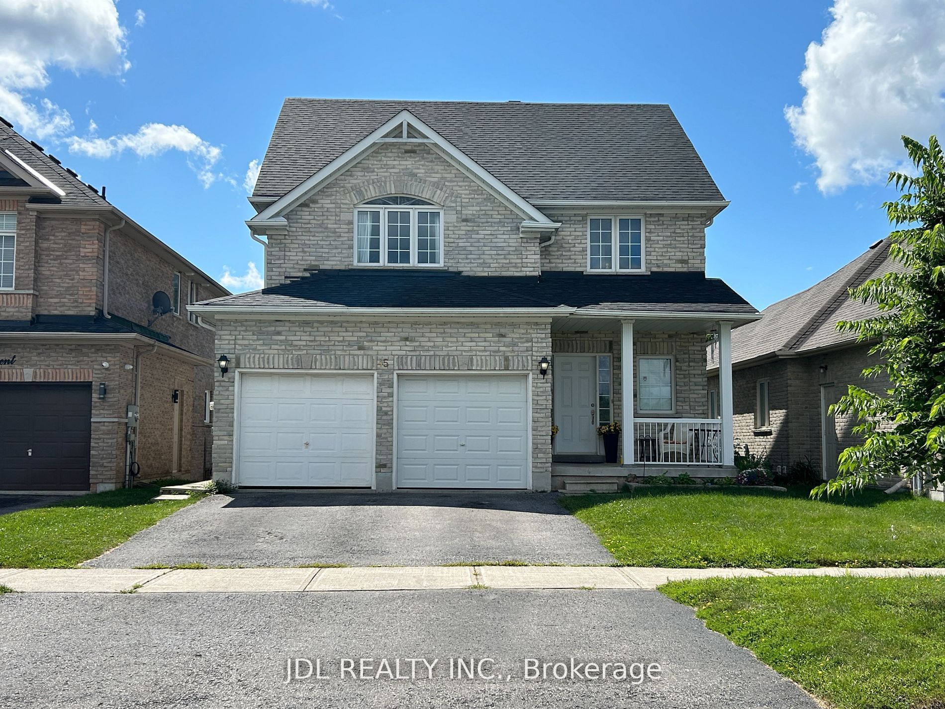 Upper-45 Laurelbank Crescent, Georgina, ON, L4P 3E9