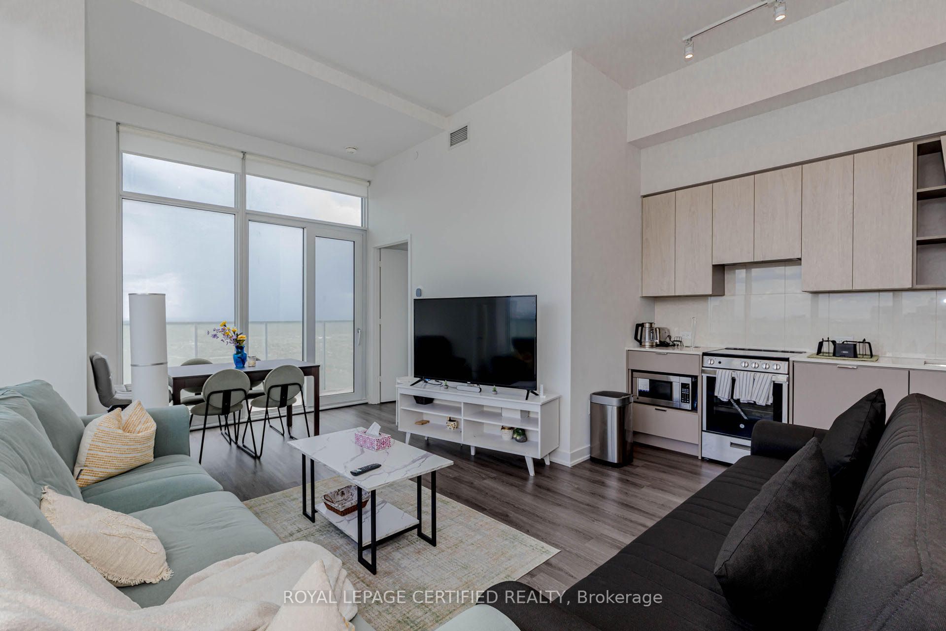 Additional image 3 of 2503-3883 Quartz Road, Mississauga, ON, L5B 0M4