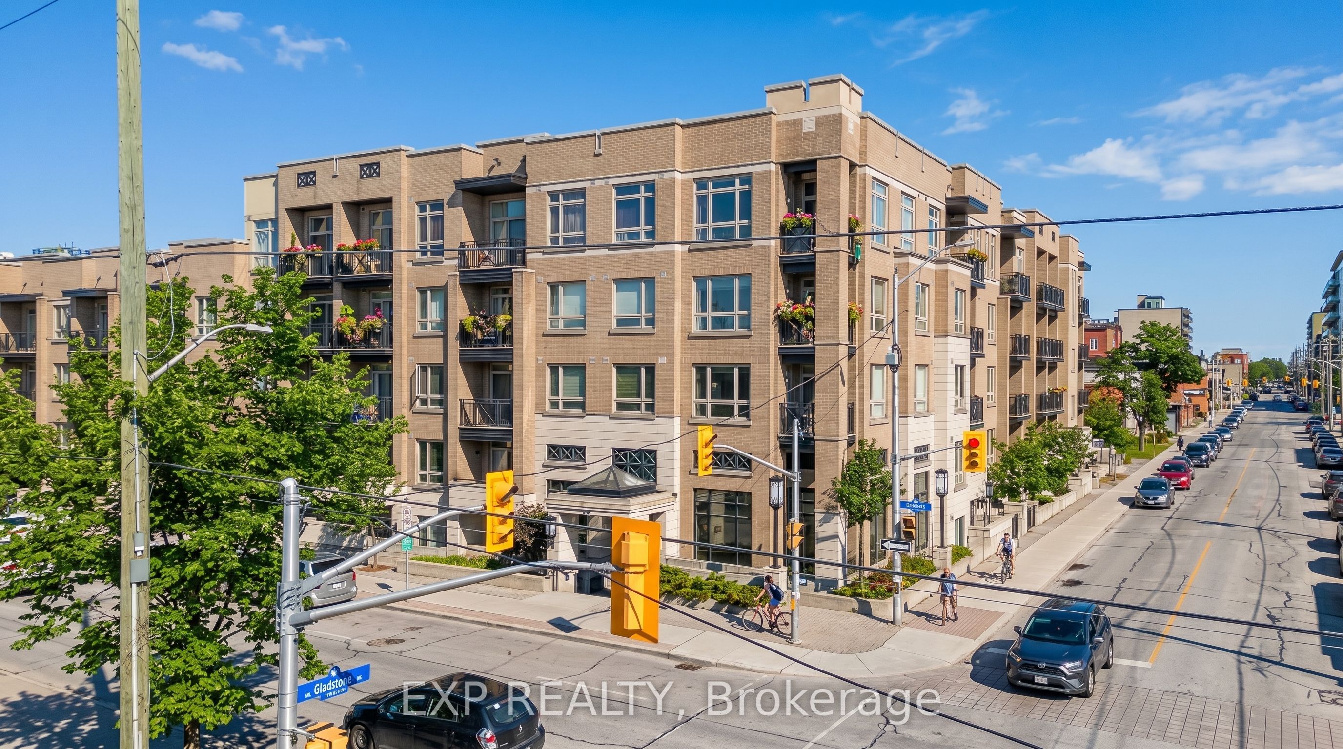 118-429 Kent Street, Ottawa, ON, K2P 1B5