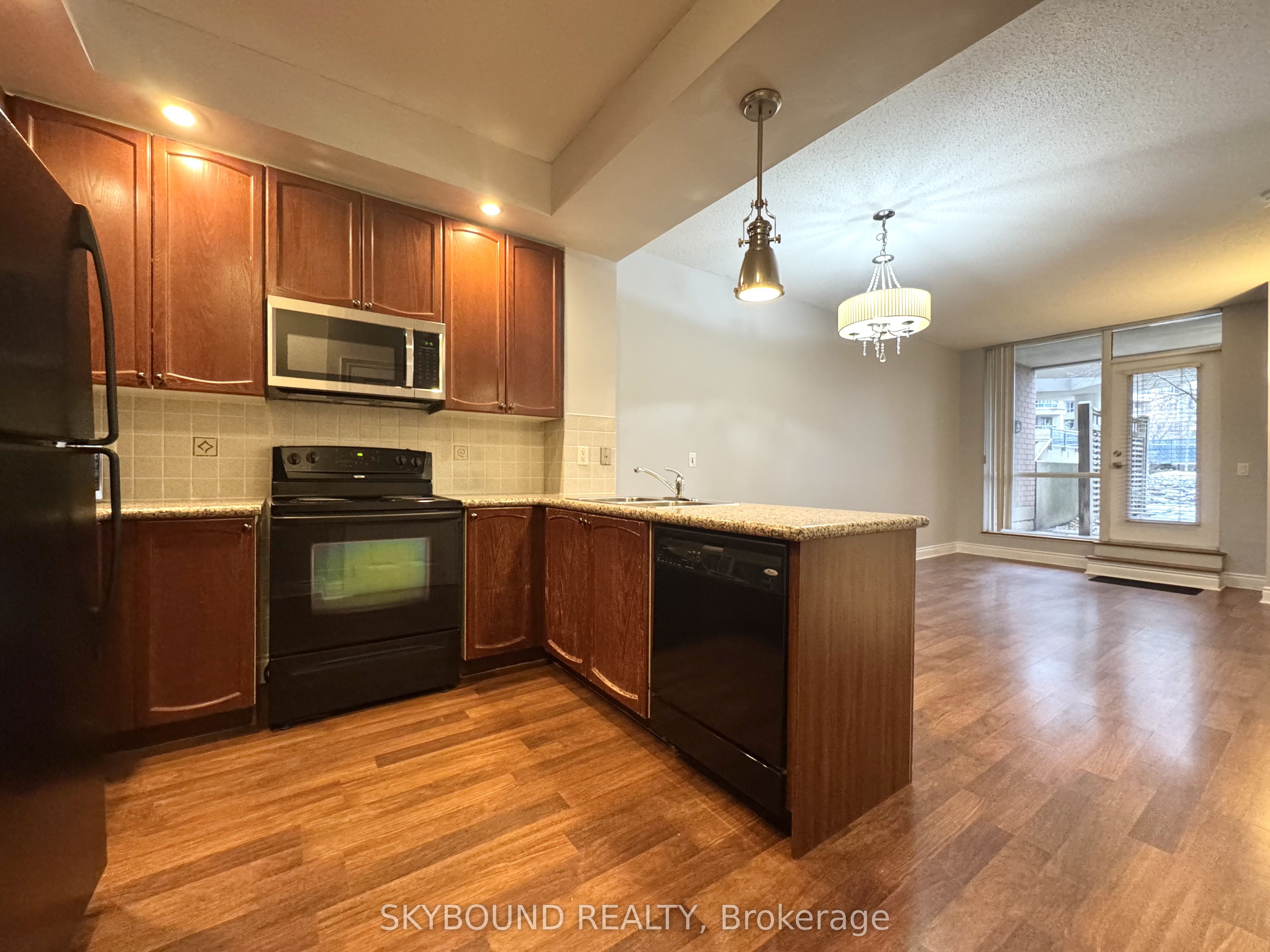 Additional image 5 of 131-33 Cox Boulevard, Markham, ON, L3R 8A6