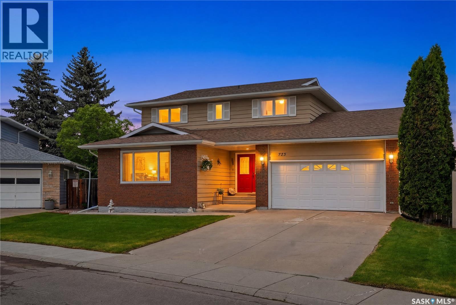 723 Candle Court, Saskatoon, SK, S7K4Z9