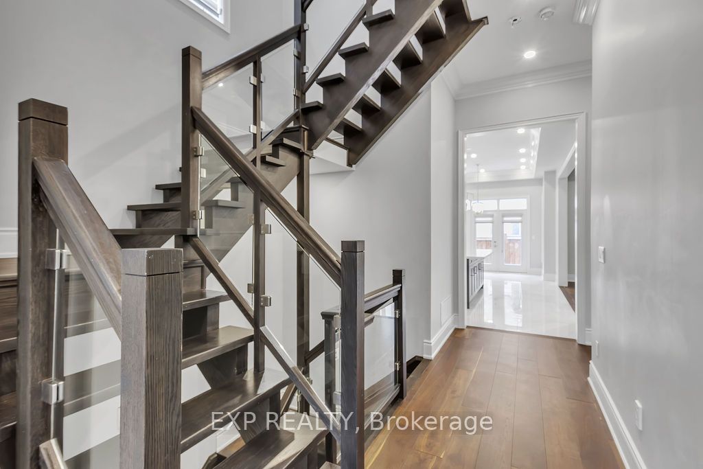 Additional image 3 of 101 Threshing Mill Boulevard, Oakville, ON, L7H 0V6