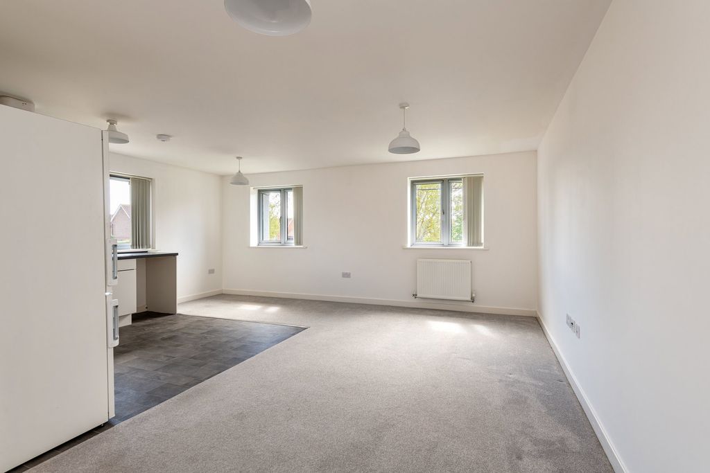 Additional image 12 of 2 bed flat for saleBaird Way, Minster On Sea, Sheerness ME12