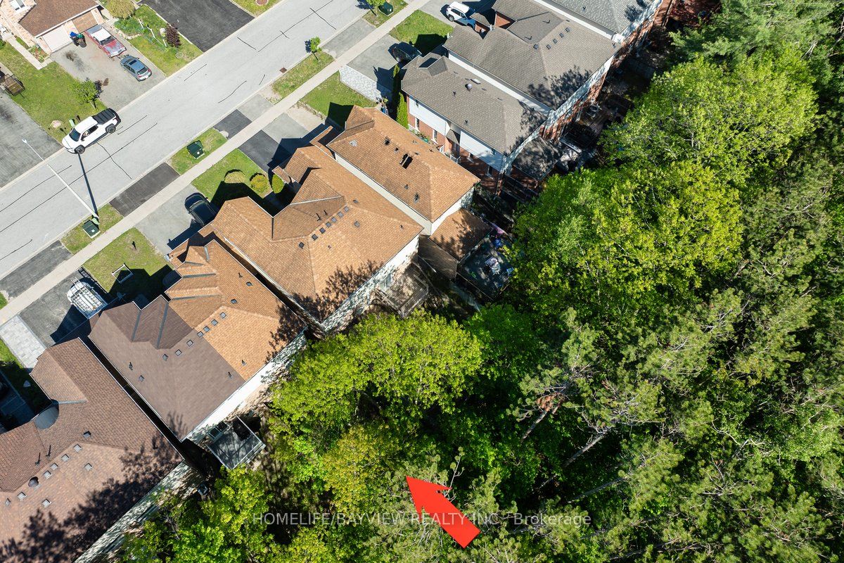 52 Hawthorne Crescent, Barrie, ON, L4N 9Y8 photo 4