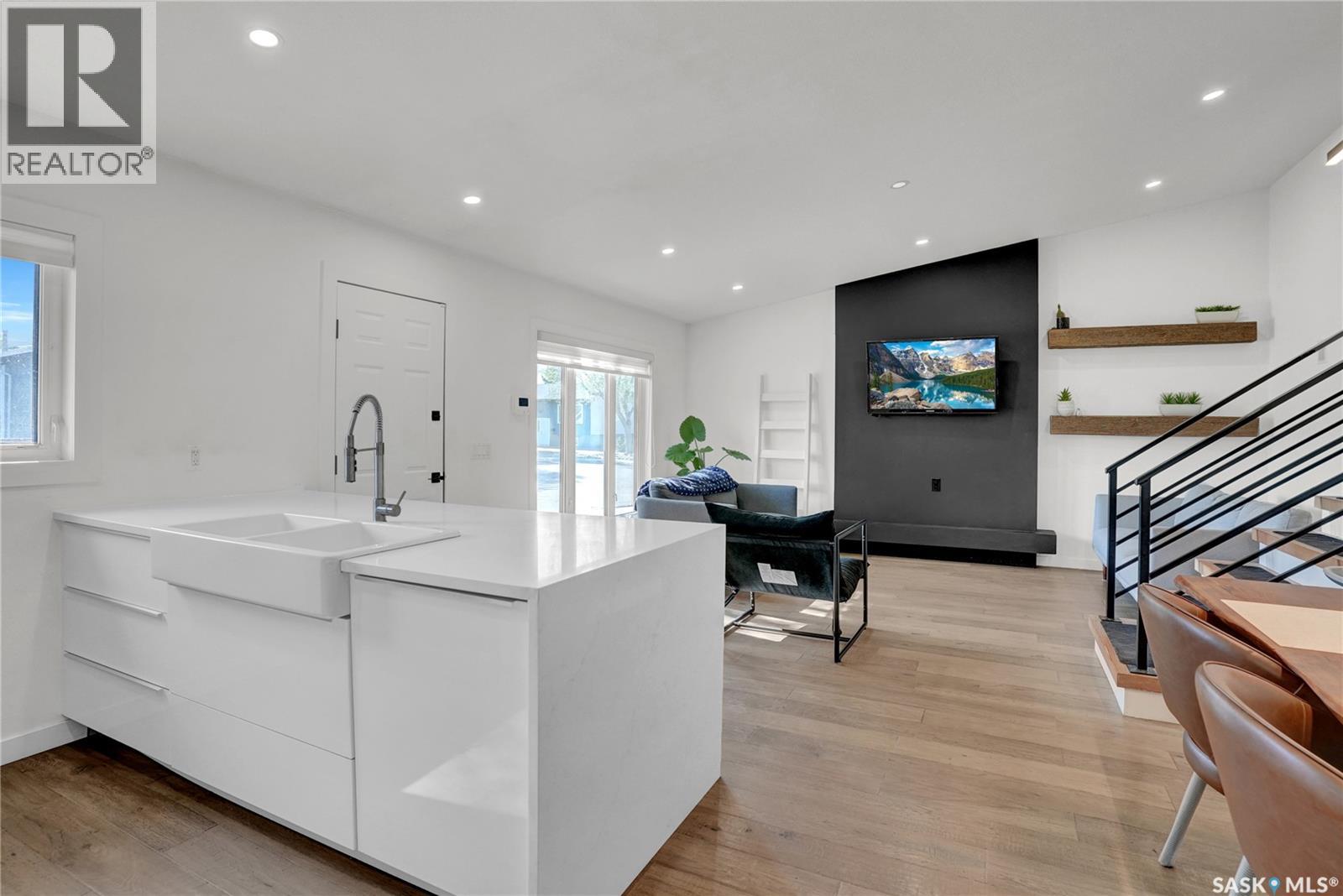 1114 Bayda Crescent, Regina, SK, S4N6Y6 photo 5