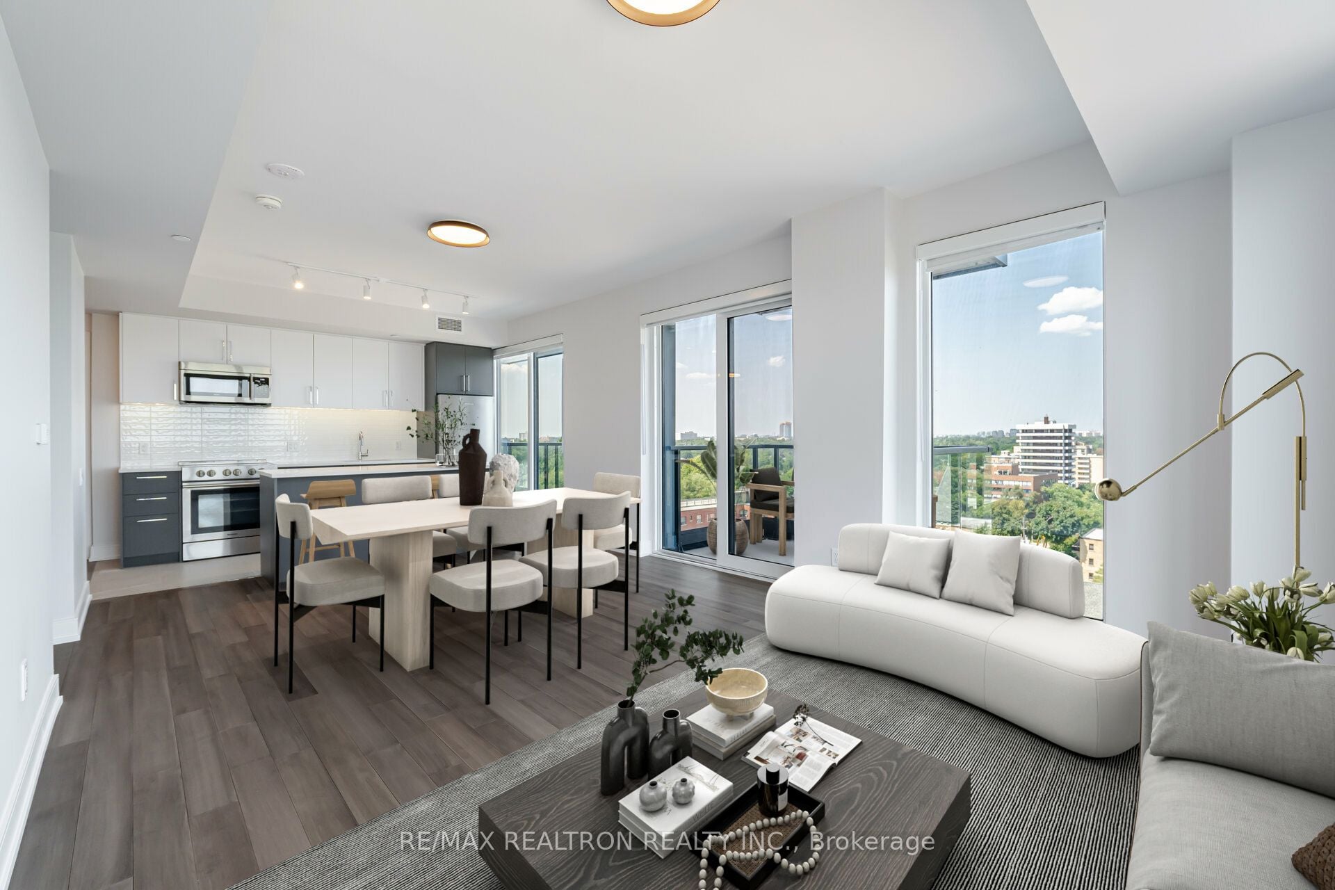 1009-2525 Bathurst Street, Toronto, ON, M6B 2Y9