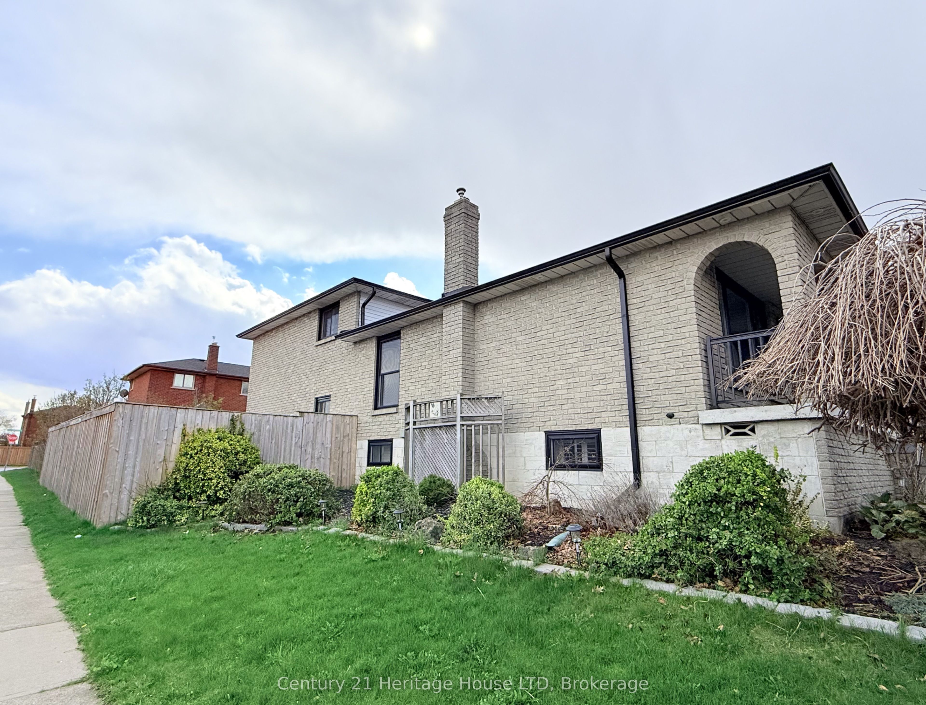 Additional image 4 of 70 Taymall Street, Hamilton, ON, L8W 2A1
