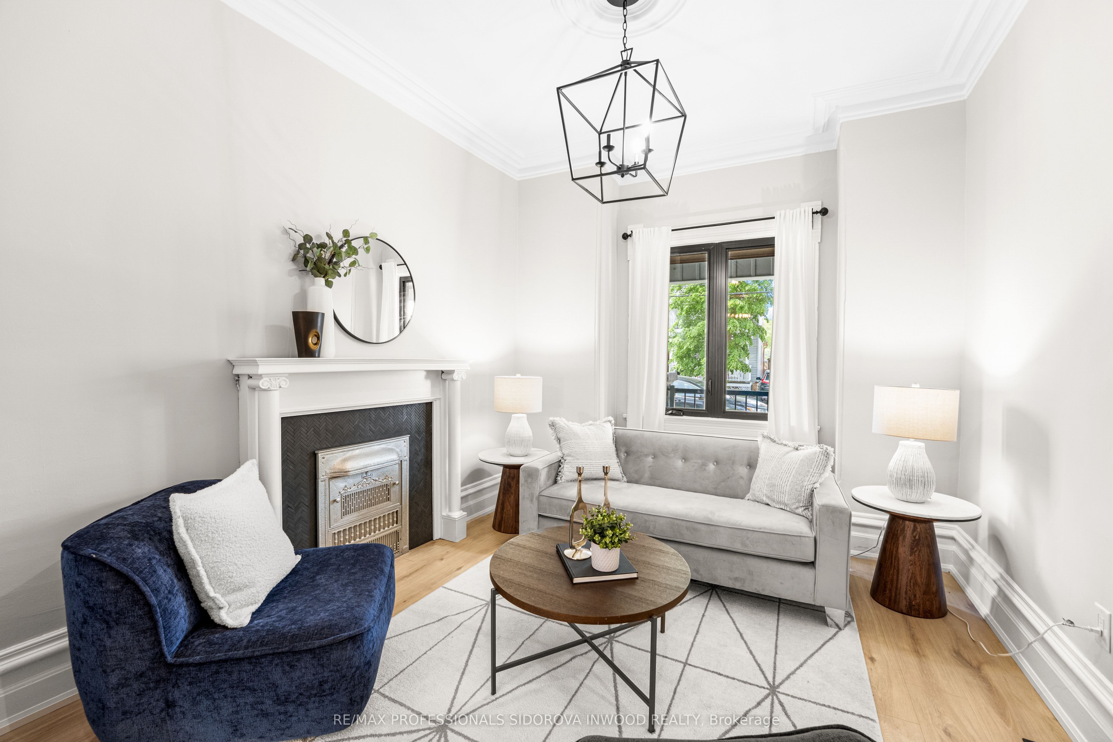 Additional image 2 of 209 Maria Street, Toronto, ON, M6P 1W6