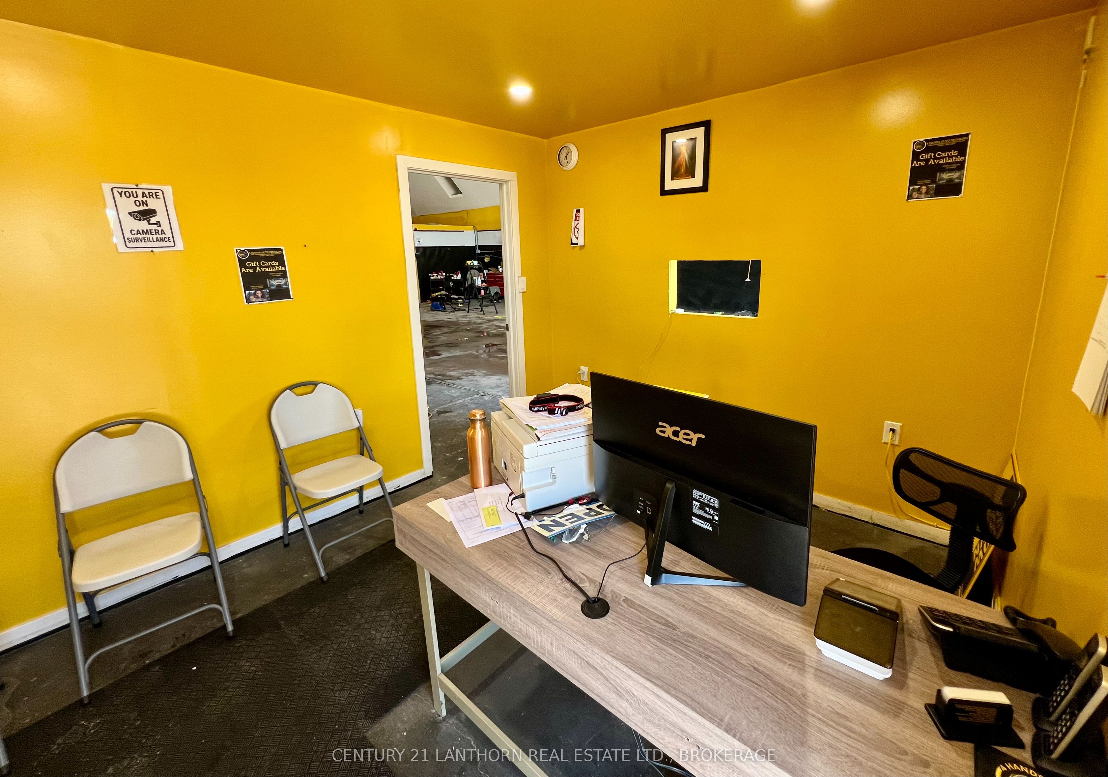 546 Gardiners Road, Kingston, ON, K7M 3X9 photo 2