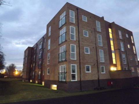Pavilion Close, Leicester LE2