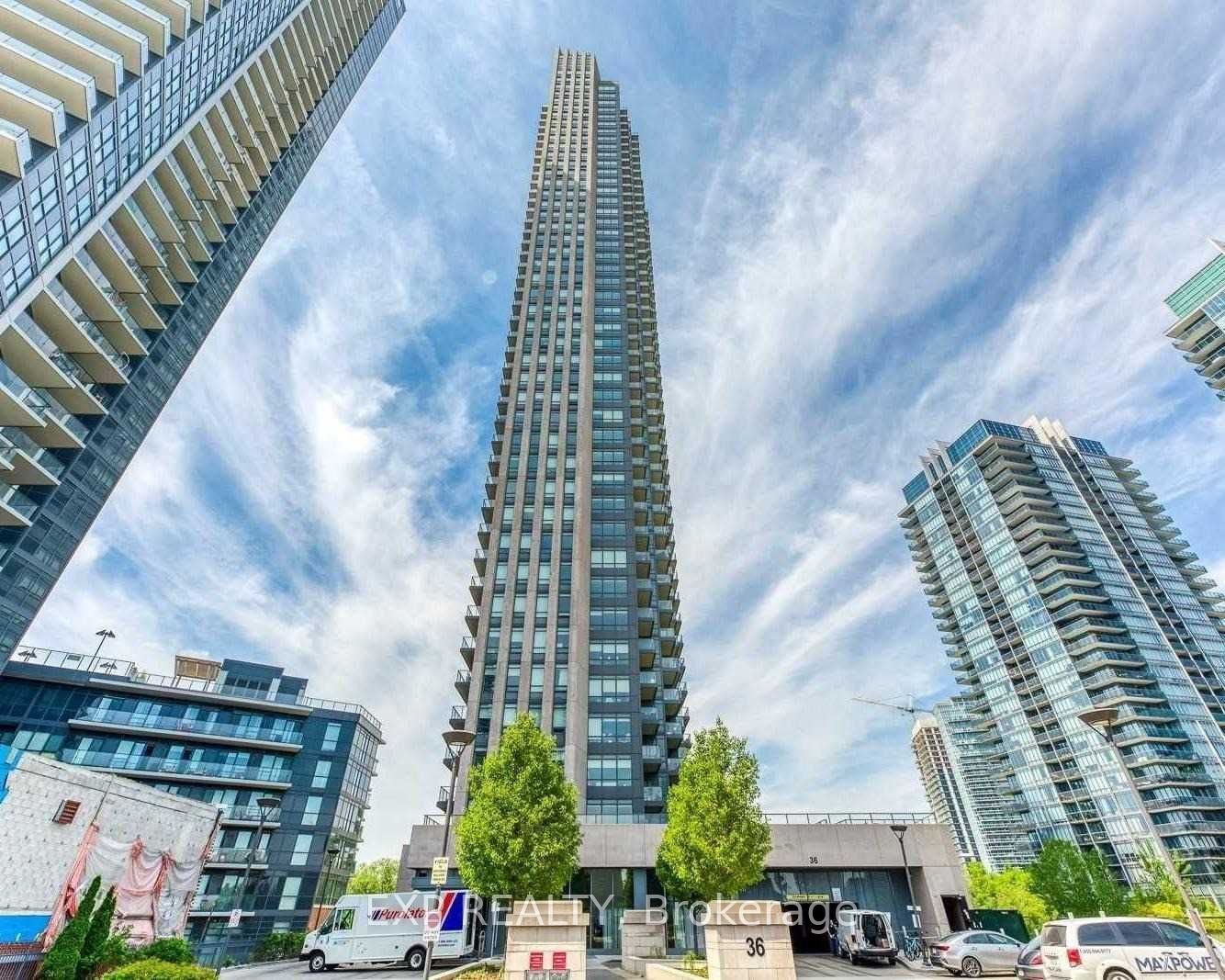 302-36 Park Lawn Road, Toronto, ON, M8Y 3H8