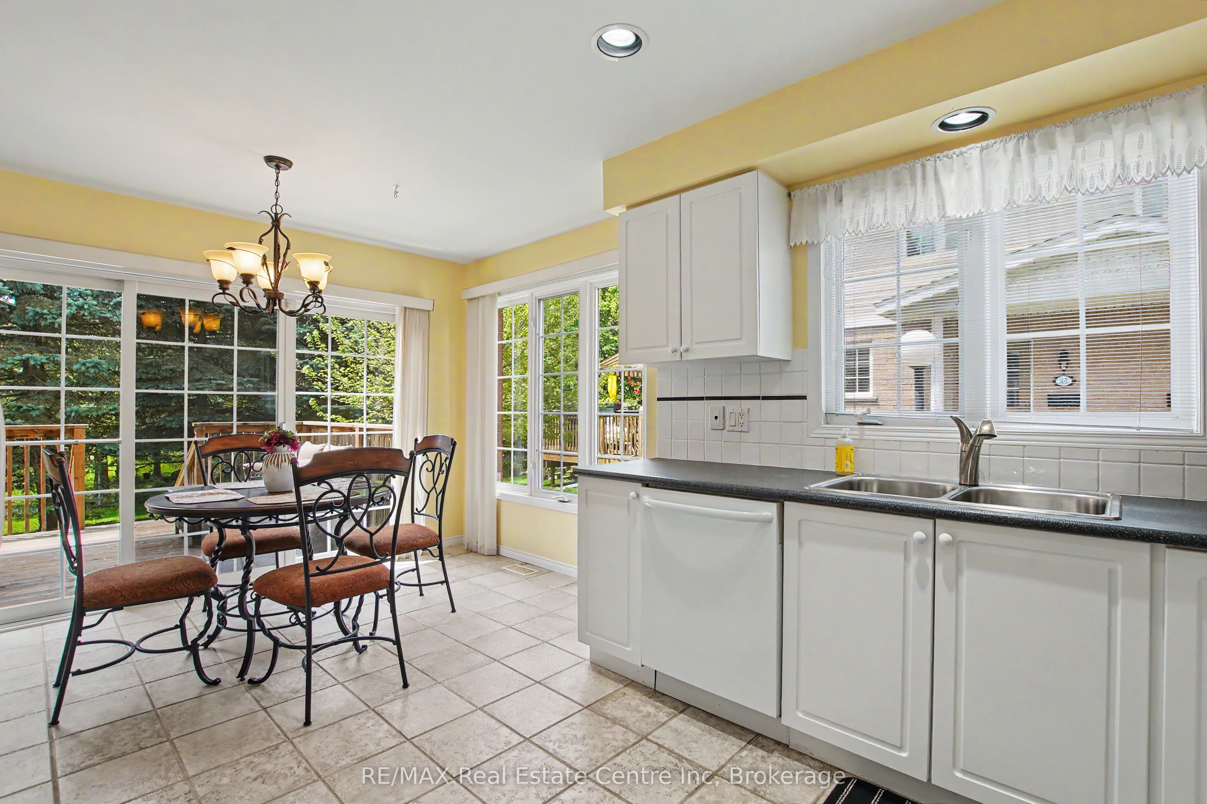 48-941 Gordon Street, Guelph, ON, N1G 4R9 photo 5