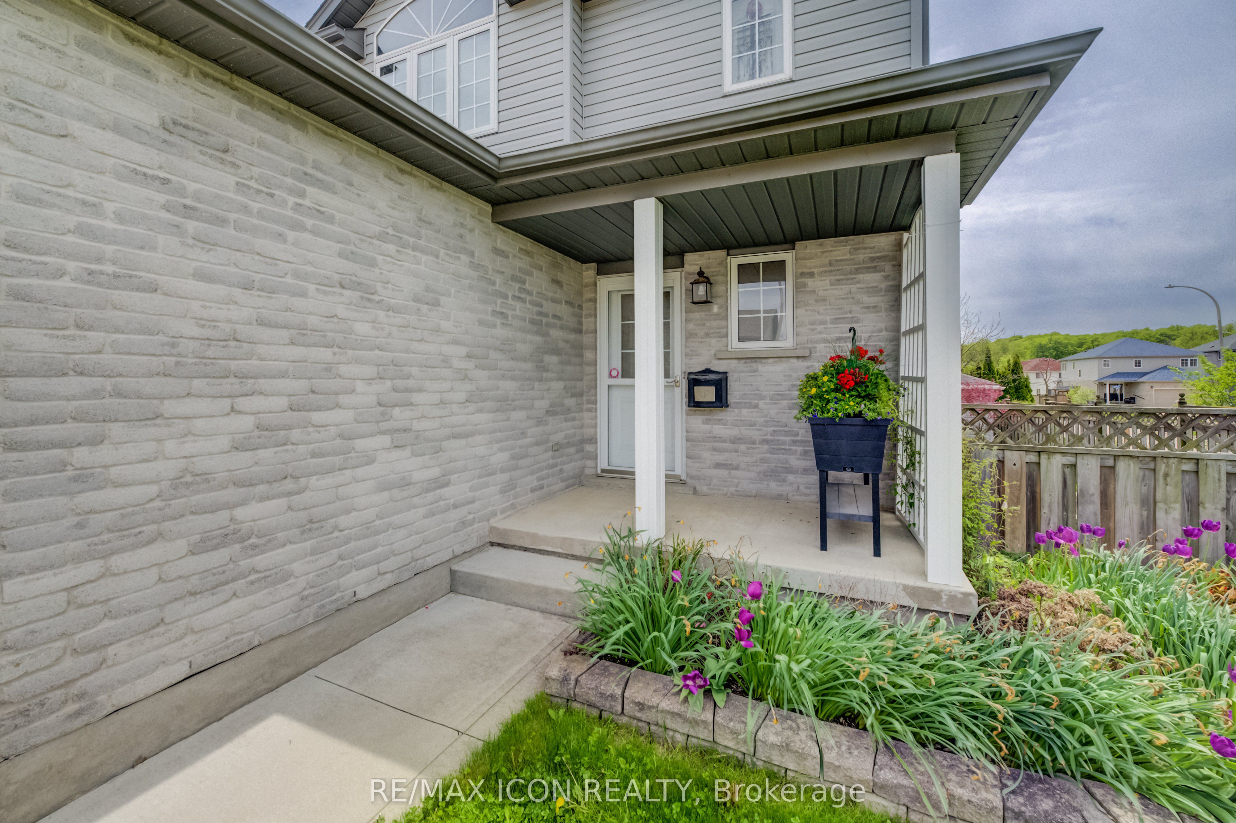 124 Prosperity Drive, Kitchener, ON, N2E 4E8 photo 3