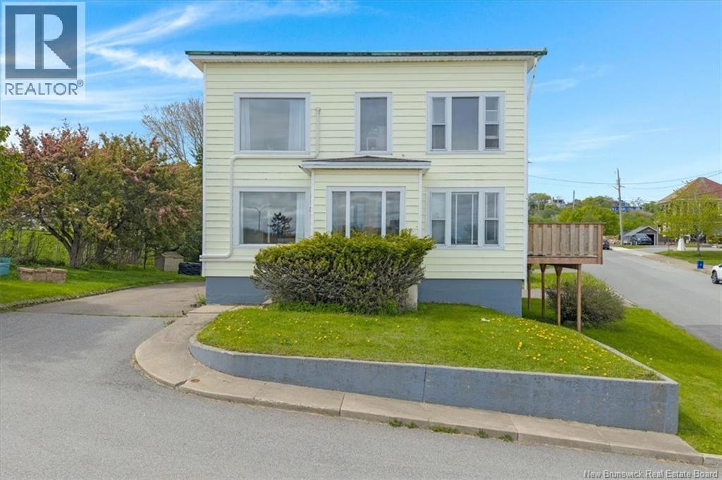 360 Riverview Drive, Saint John, NB, E2M1M7 photo 2