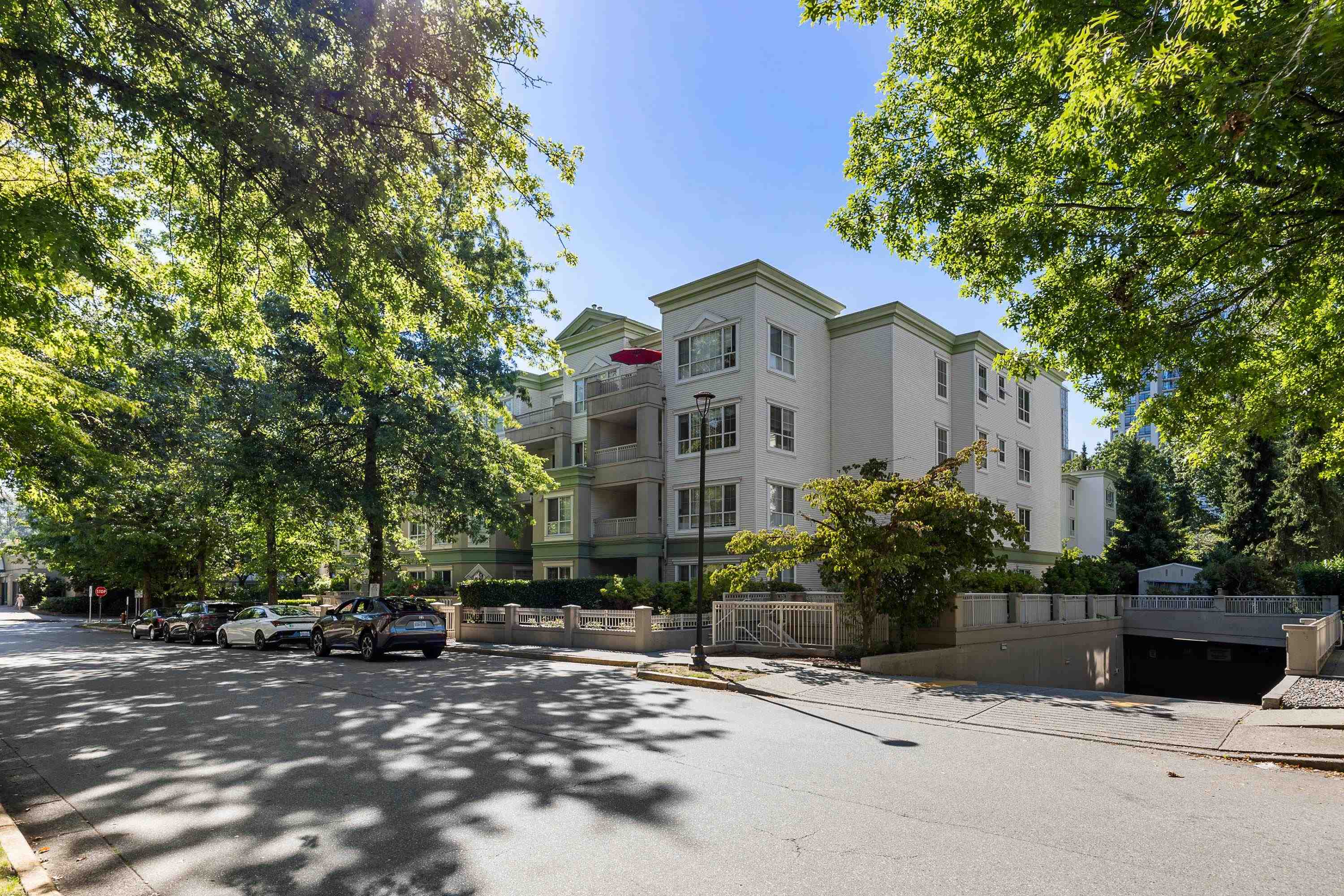 206-2990 Princess Crescent, Coquitlam, BC, V3B 7R3
