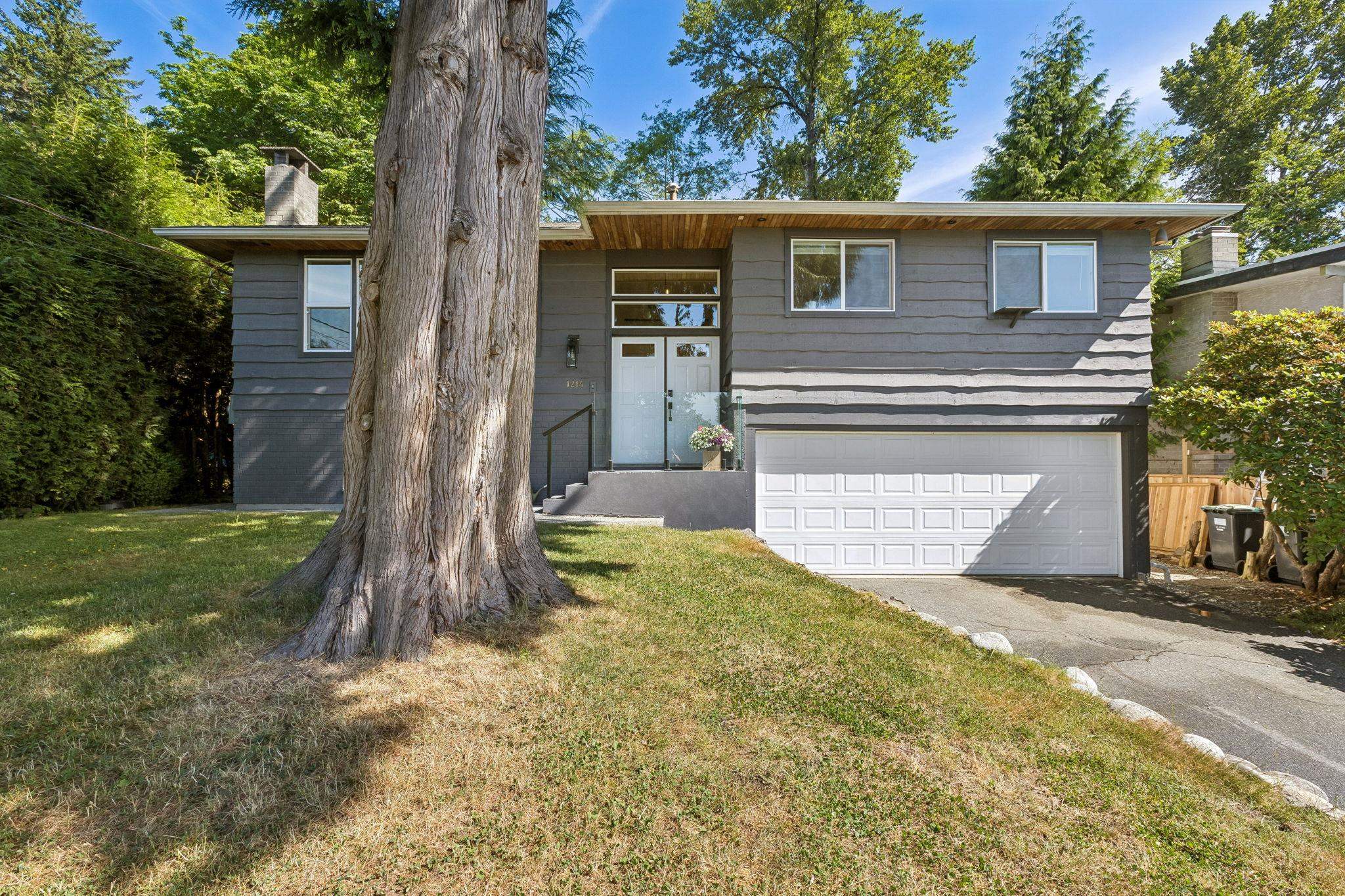 1214 Eastview Road, North Vancouver, BC, V7J 1L6