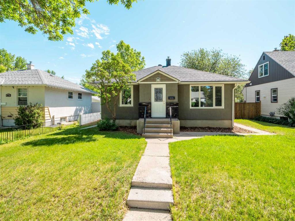 1025 12 Street S, Lethbridge, AB, T1K 1P9