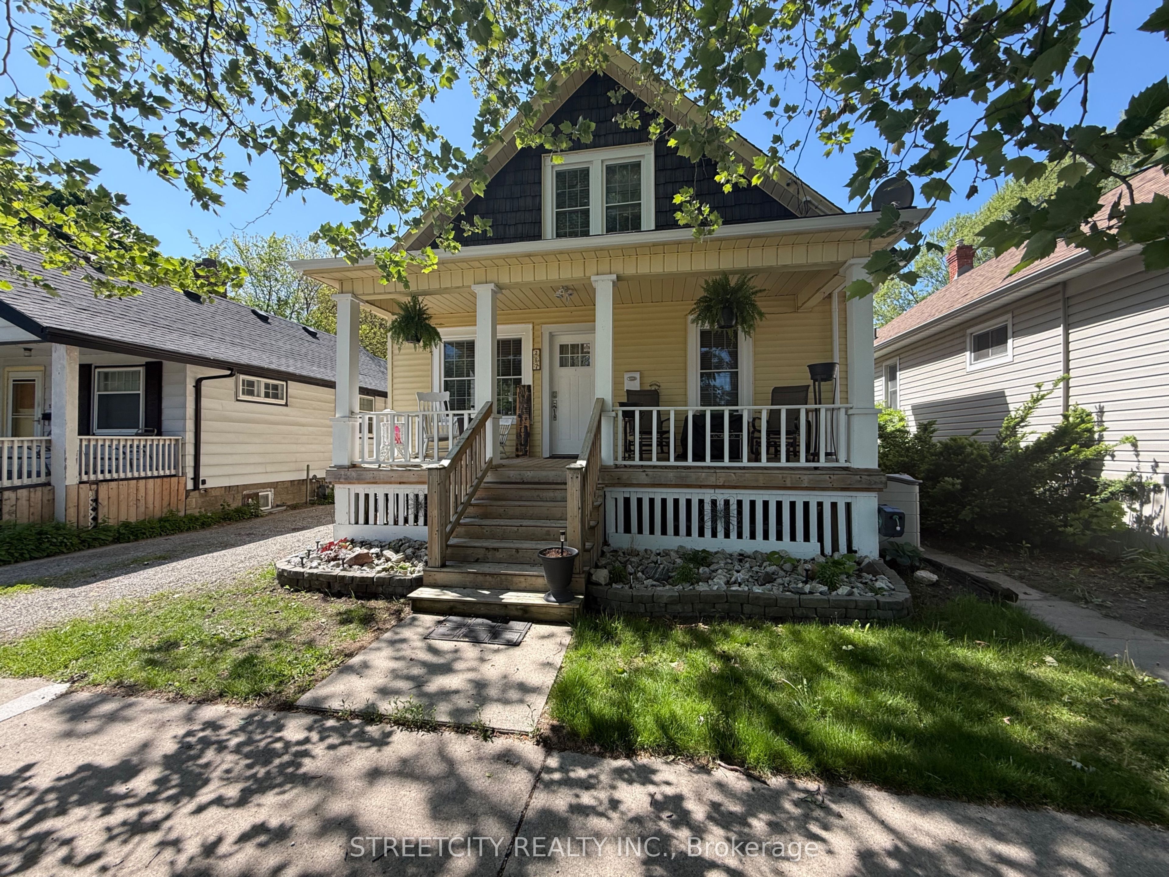 217 Kathleen Avenue, Sarnia, ON, N7T 1E1