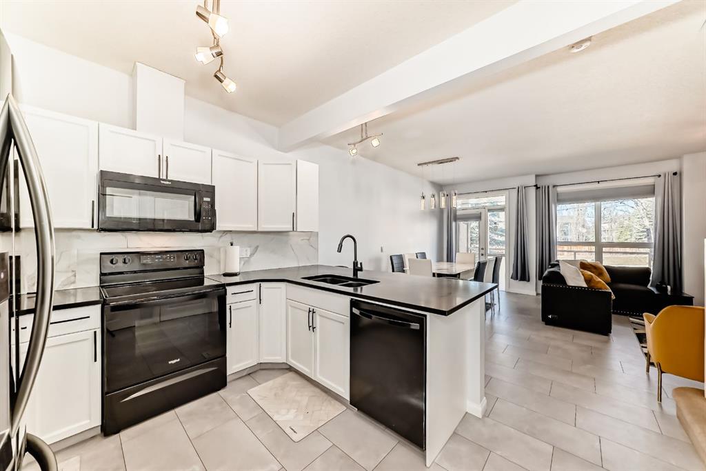124 Royal Manor NW, Calgary, AB, T3G 5T6 photo 5
