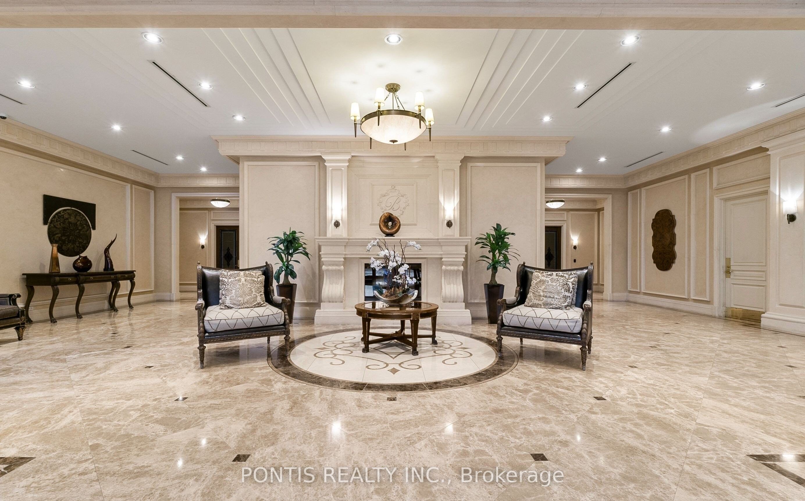 412-9235 Jane Street, Vaughan, ON, L6A 0J8 photo 3