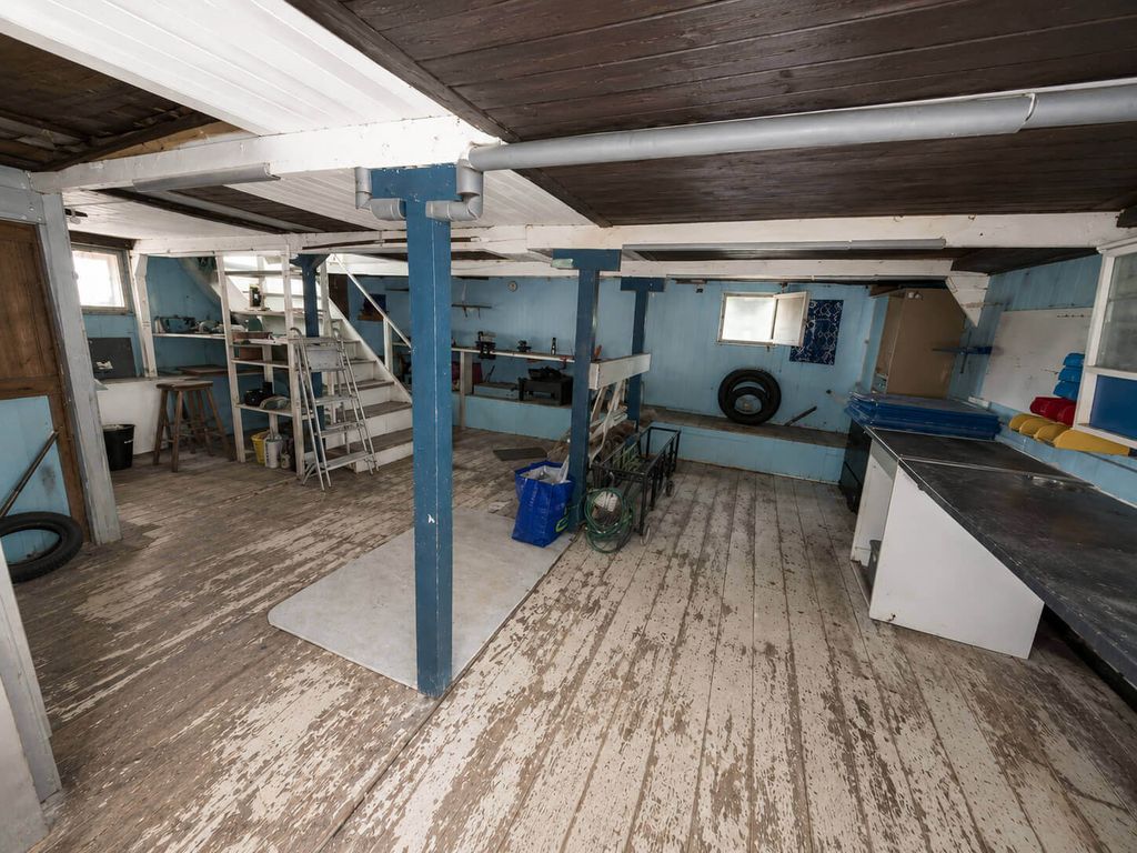 Additional image 13 of 1 bed houseboat for saleKnight Road, Rochester ME2