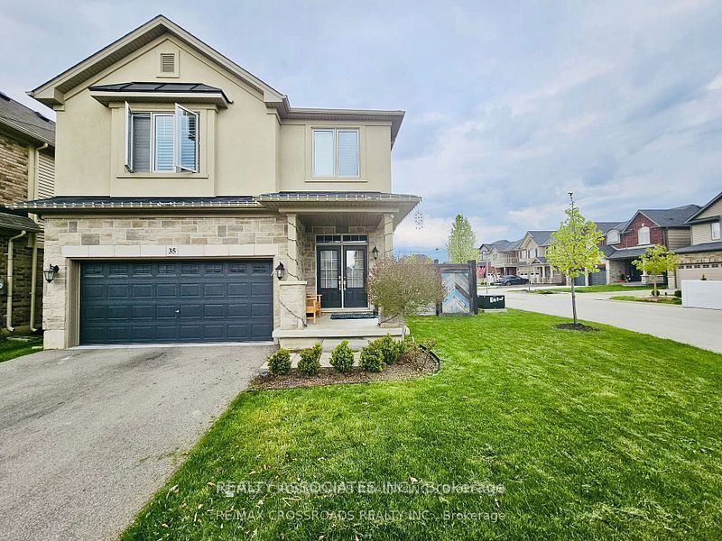 35 Cutts Crescent, Hamilton, ON, L0R 1C0