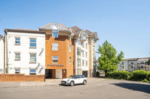 Ordnance Road, Southampton, Hampshire SO15