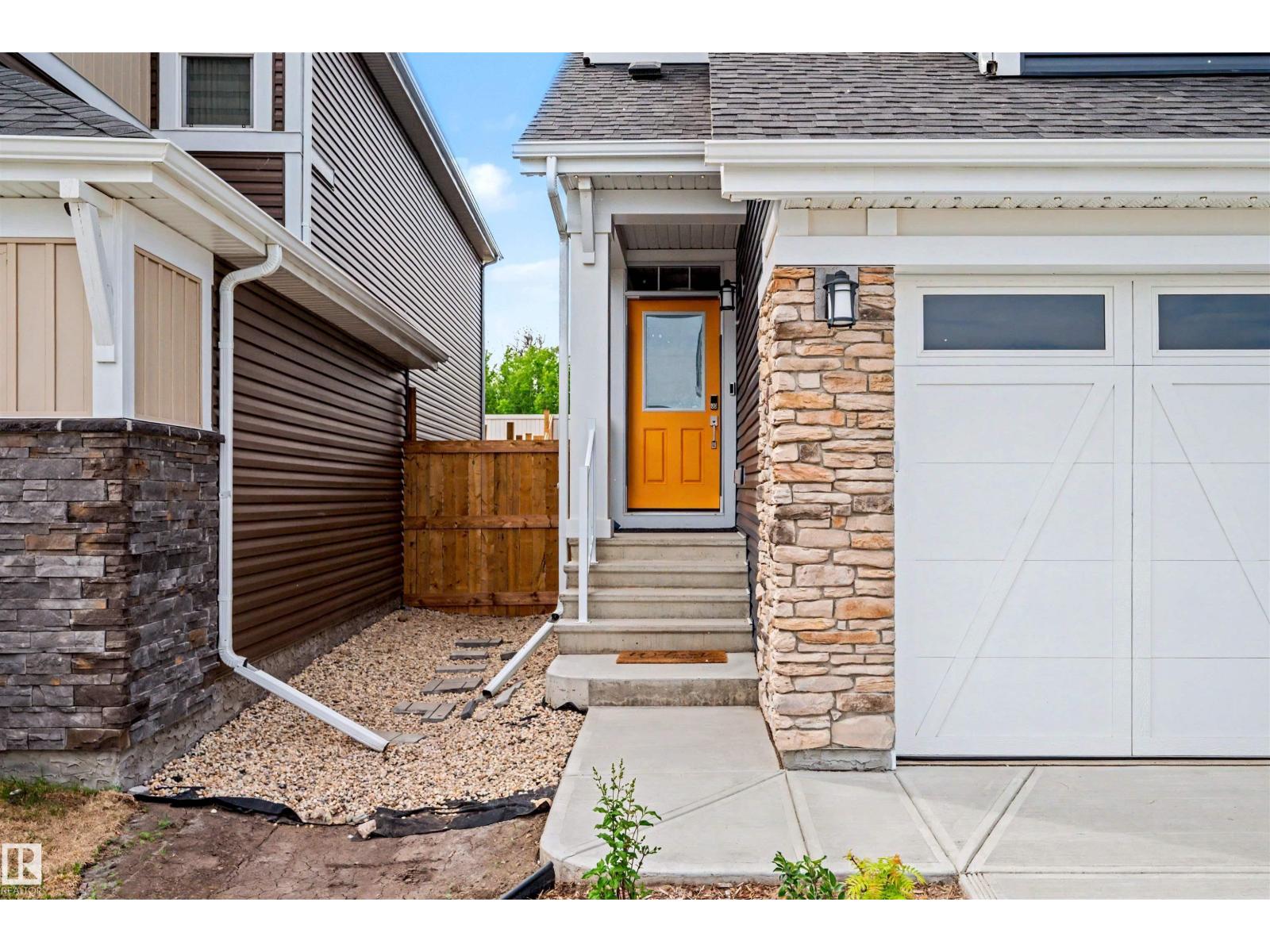155 Stonehouse Way, Leduc, AB, T9E1R2 photo 3