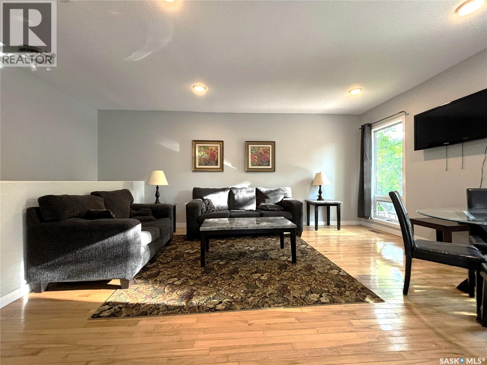819 5th Avenue N, Saskatoon, SK, S7K2R7 photo 3