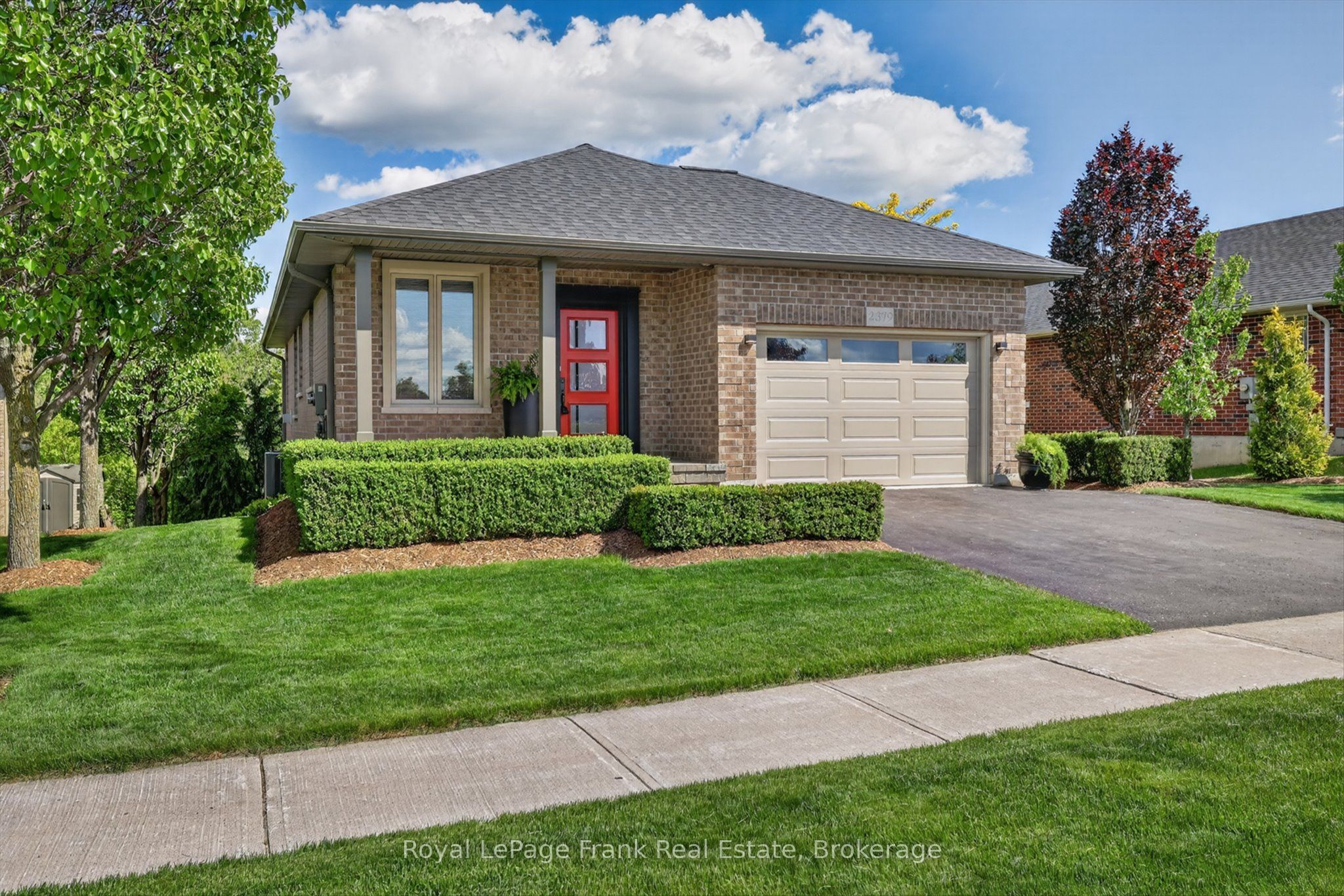 2379 Marsdale Drive, Peterborough, ON, K9L 0B7