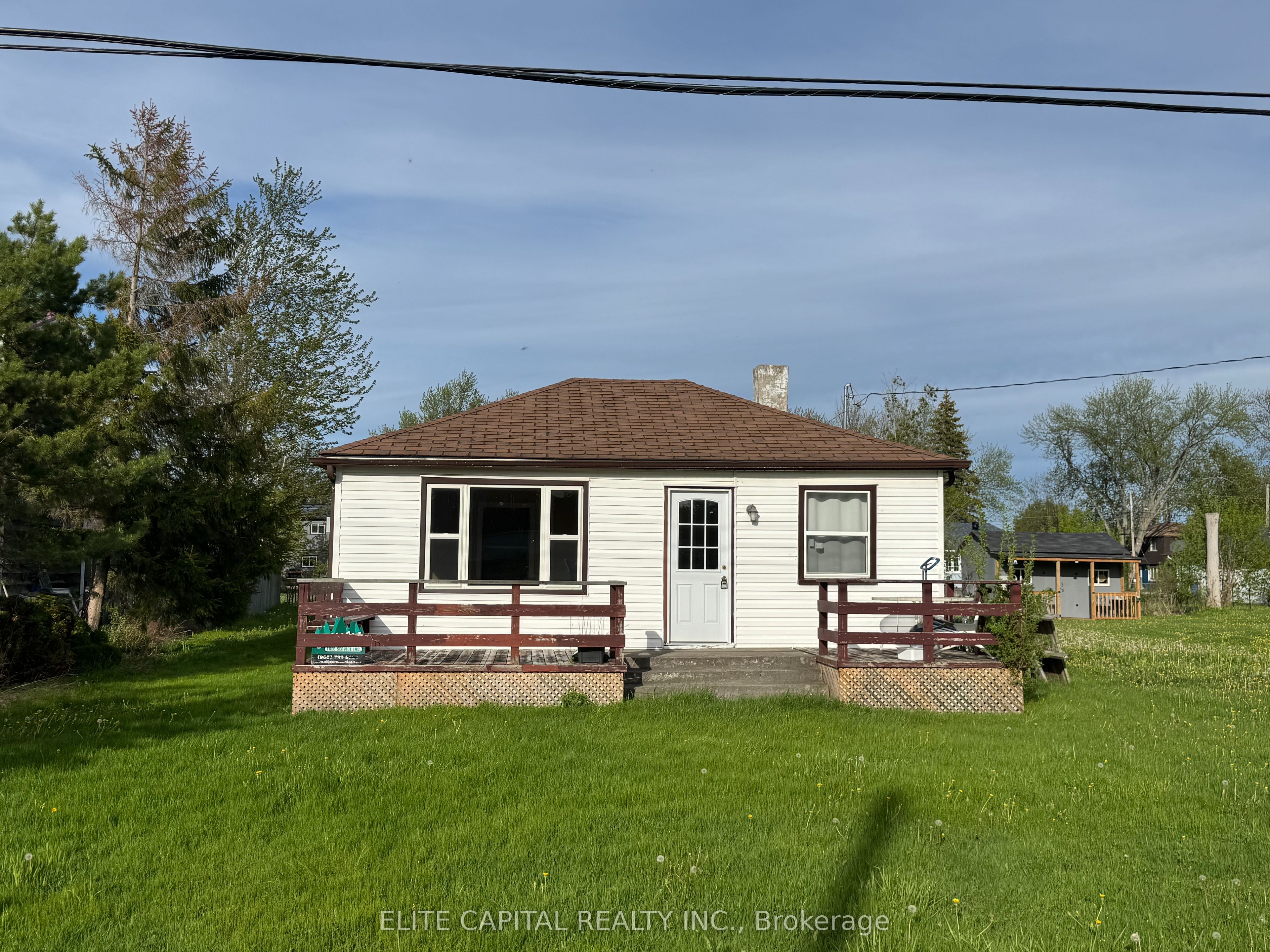 9 Lambrook Drive, Georgina, ON, L0E 1N0