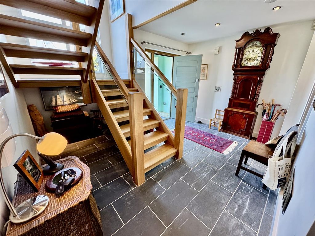 Additional image 16 of 4 bed detached house for sale12 Innes Estate, Pwllheli LL53