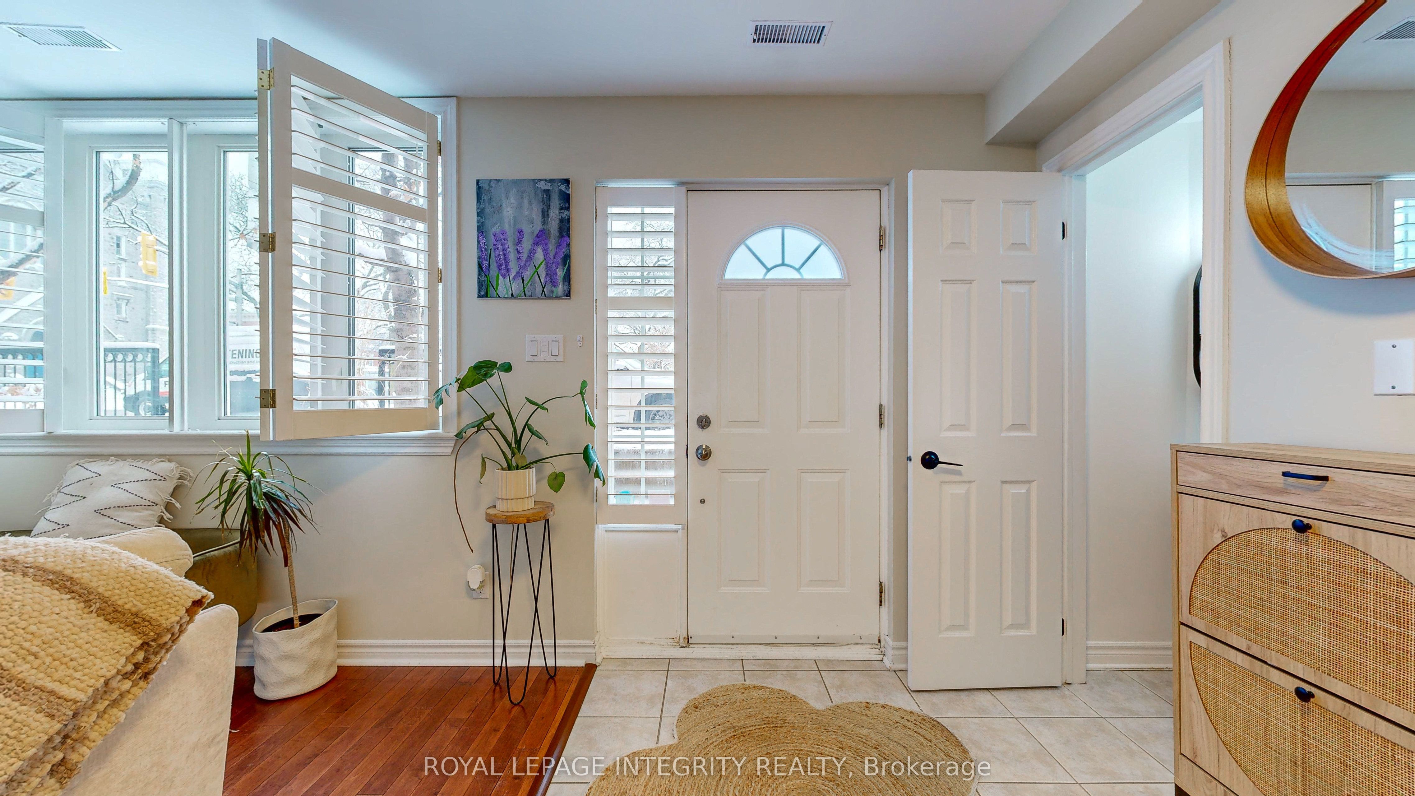 4-245 Cumberland Street, Ottawa, ON, K1N 8W6 photo 4