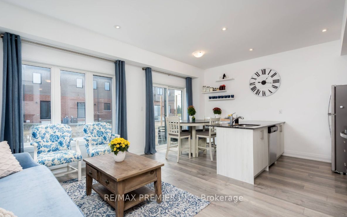 15 Haven Lane, Barrie, ON, L4N 6A3 photo 5