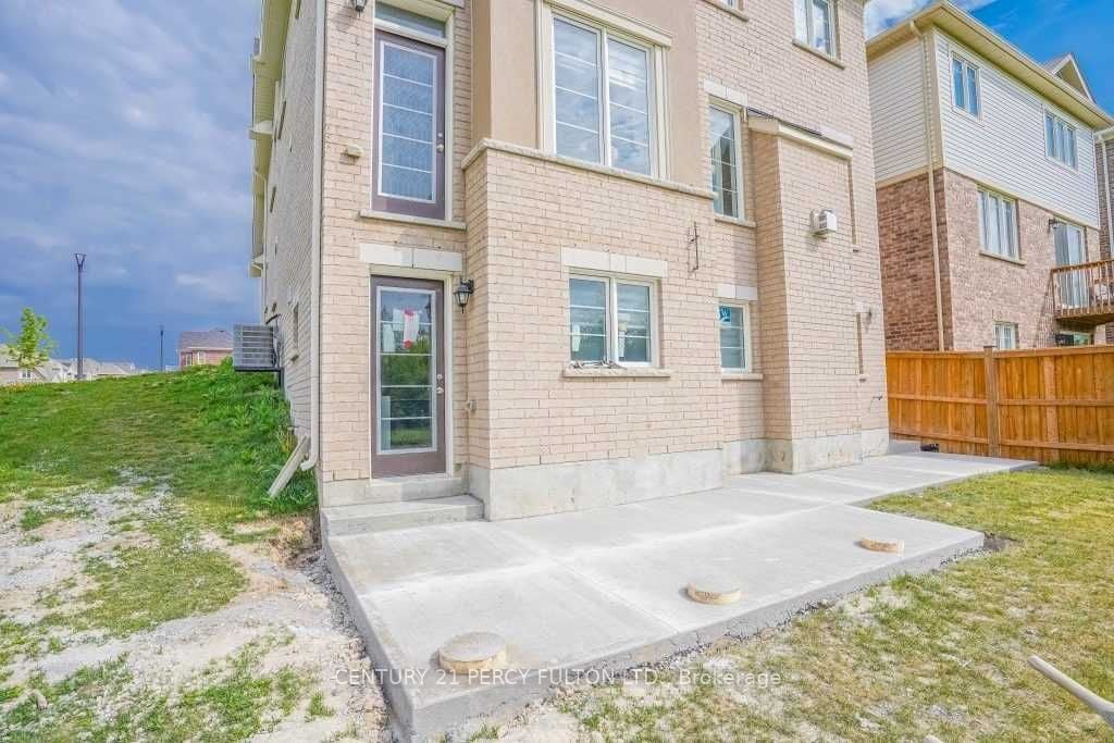Additional image 4 of Bsmt-1040 Foxtail Crescent, Pickering, ON, L1X 0E7