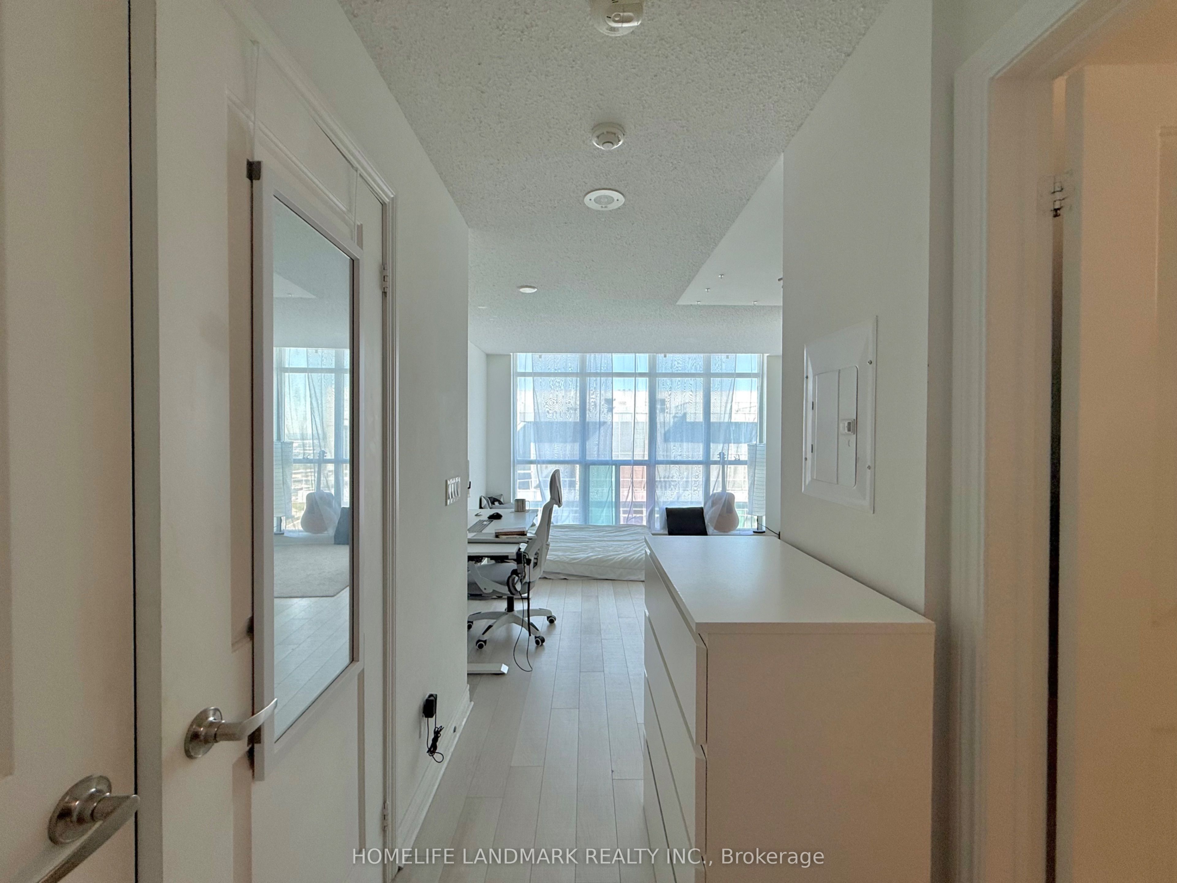 Additional image 6 of 3905-50 Town Centre Court, Toronto, ON, M1P 0A9