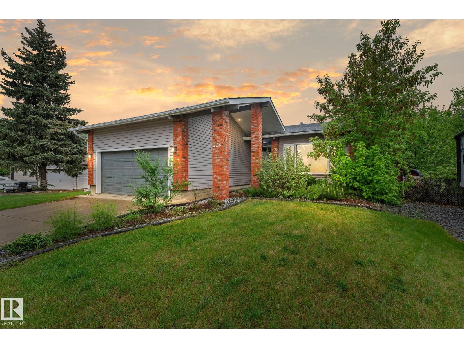 220 Greystone Terrace, Sherwood Park, AB, T8A3E8