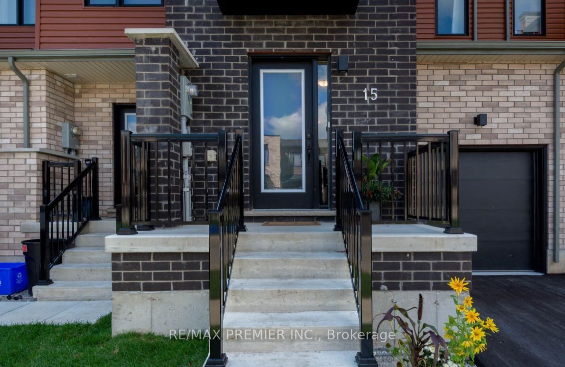 15 Haven Lane, Barrie, ON, L4N 6A3 photo 2