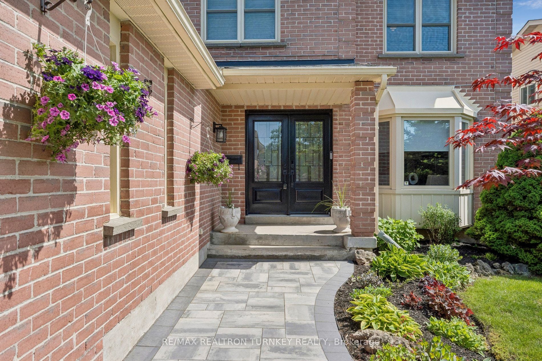 Additional image 3 of 330 Bristol Road, Newmarket, ON, L3Y 7Z9