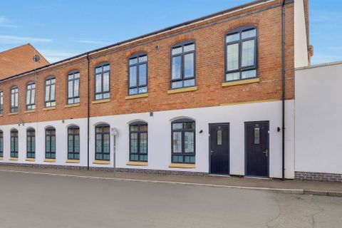 Holland Street, Westbridge House NG7
